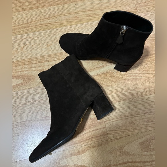 Prada Suede Ankle Booties (Sample) Size 37 - Picture 2 of 9